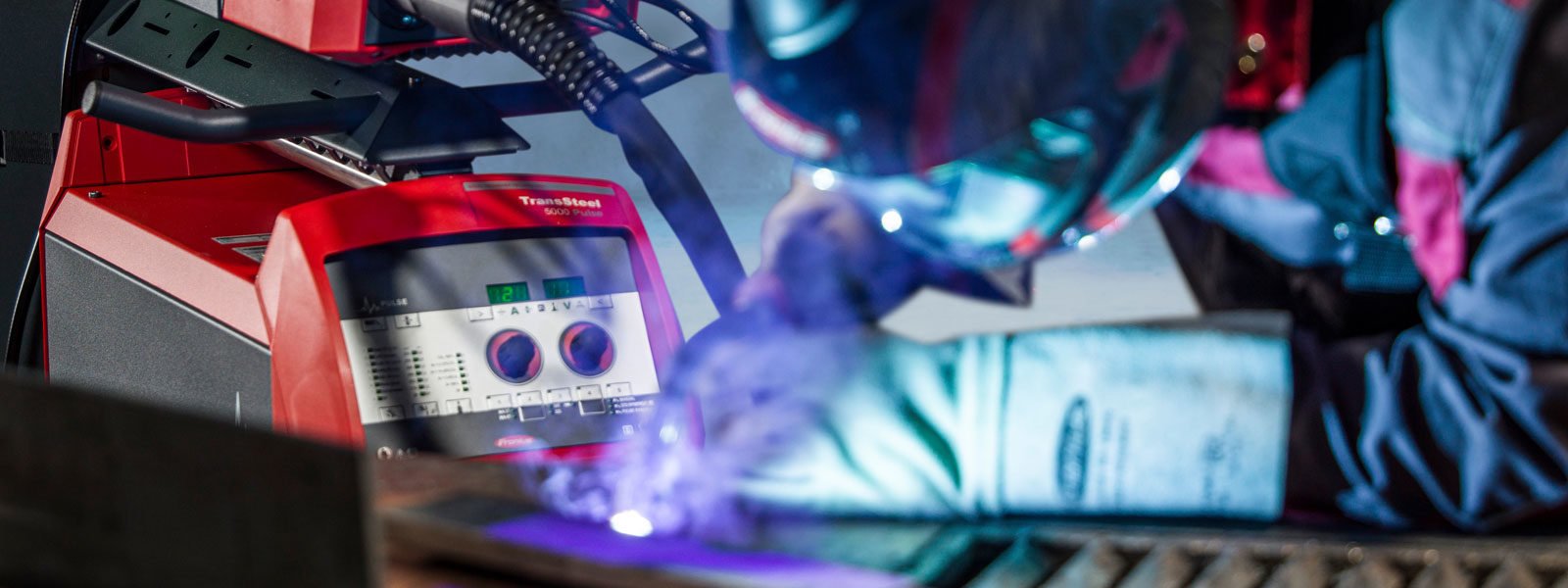 cropped-about-us-2jjHBX